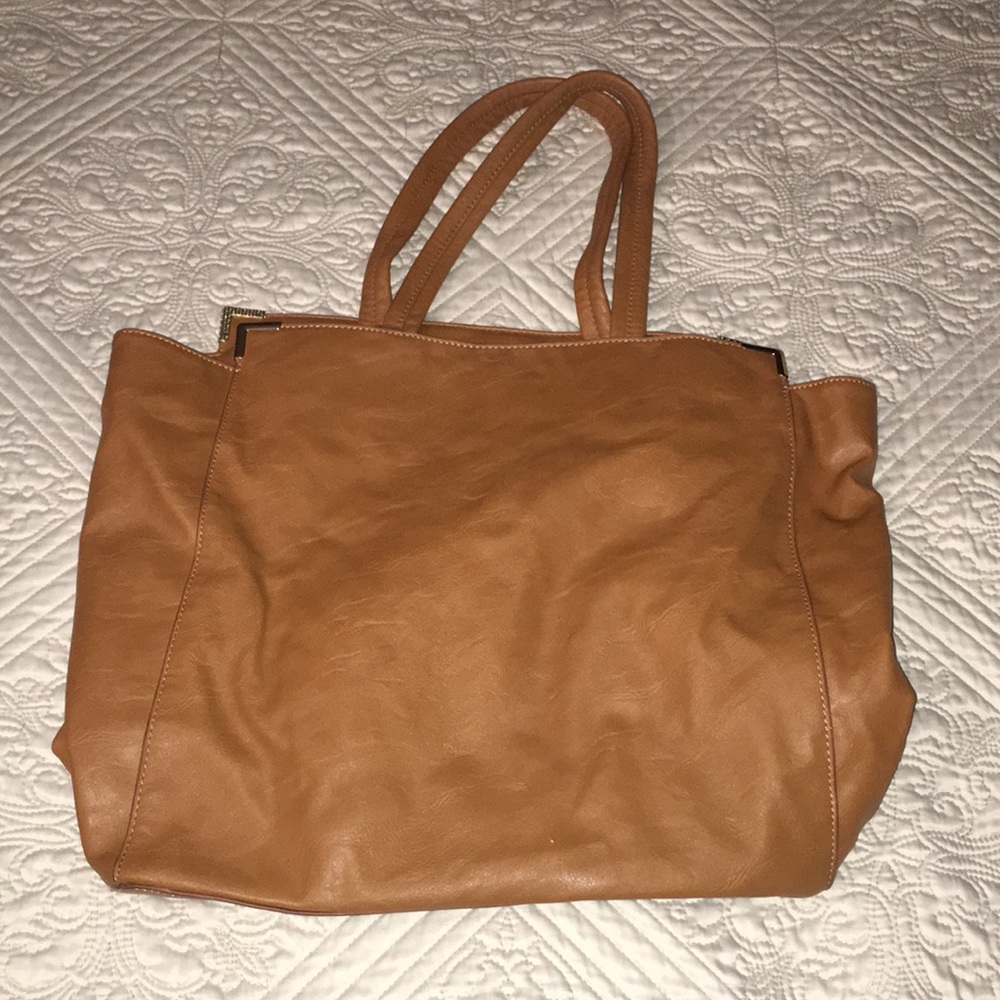 Tan F21 Shoulder Bag